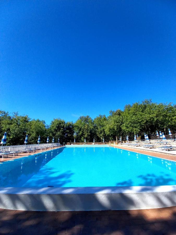 Luxor Chianti Glamping Village Castellina in Chianti Εξωτερικό φωτογραφία