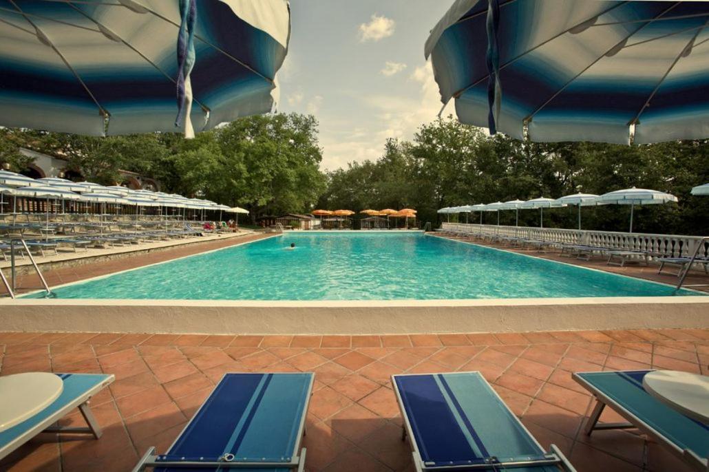 Luxor Chianti Glamping Village Castellina in Chianti Εξωτερικό φωτογραφία